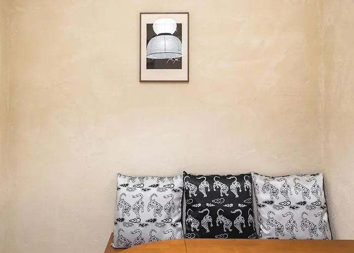 Urban Secret Space - Europe Mood, Seongsu, 4mins To Gunguk Univ Station Appartement *